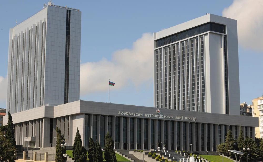 Azerbaijan to hold early parliamentary elections on Sept.1