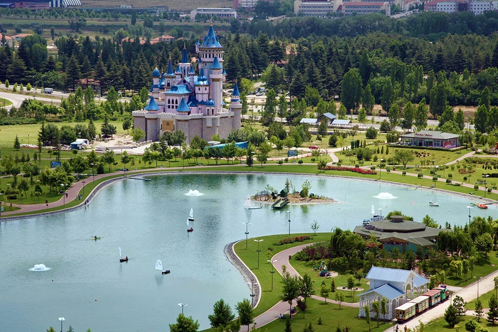 Sazova Park: Science and Entertainment Wonderland in Eskisehir, Türkiye, Aug. 12, 2024. (Photo courtesy of eskisehir.bel.tr)