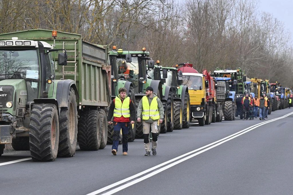 EU proposes reforms to ease agricultural burdens amid farmer protests