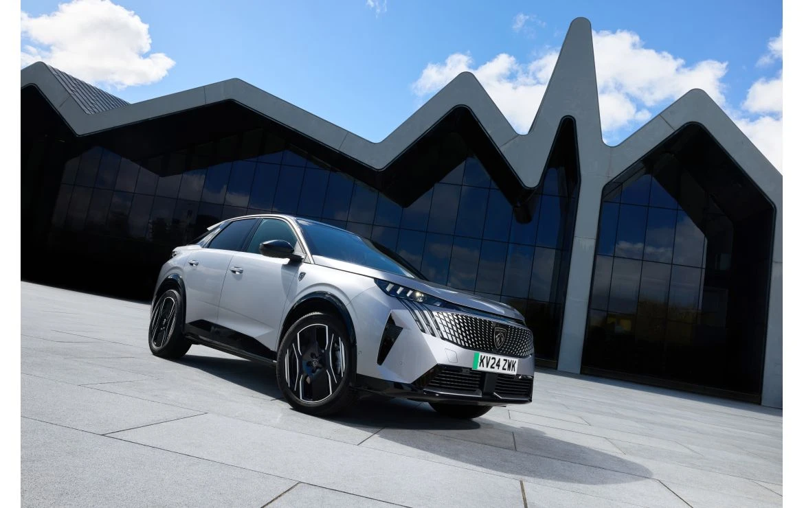 Peugeot's new 3008 shakes up market with over 100,000 sales in just 6 months