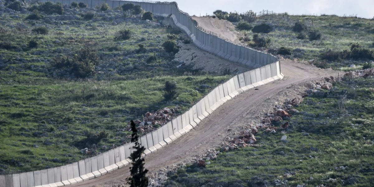 border wall between Türkiye and Syria