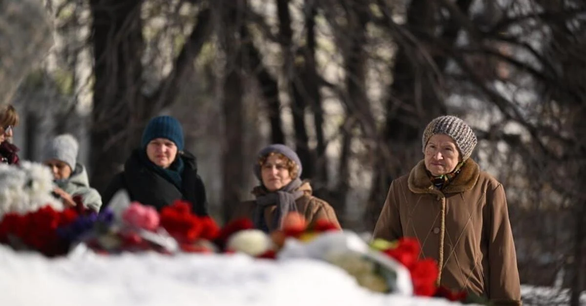 Alexei Navalny’s mother files lawsuit for release of son’s body