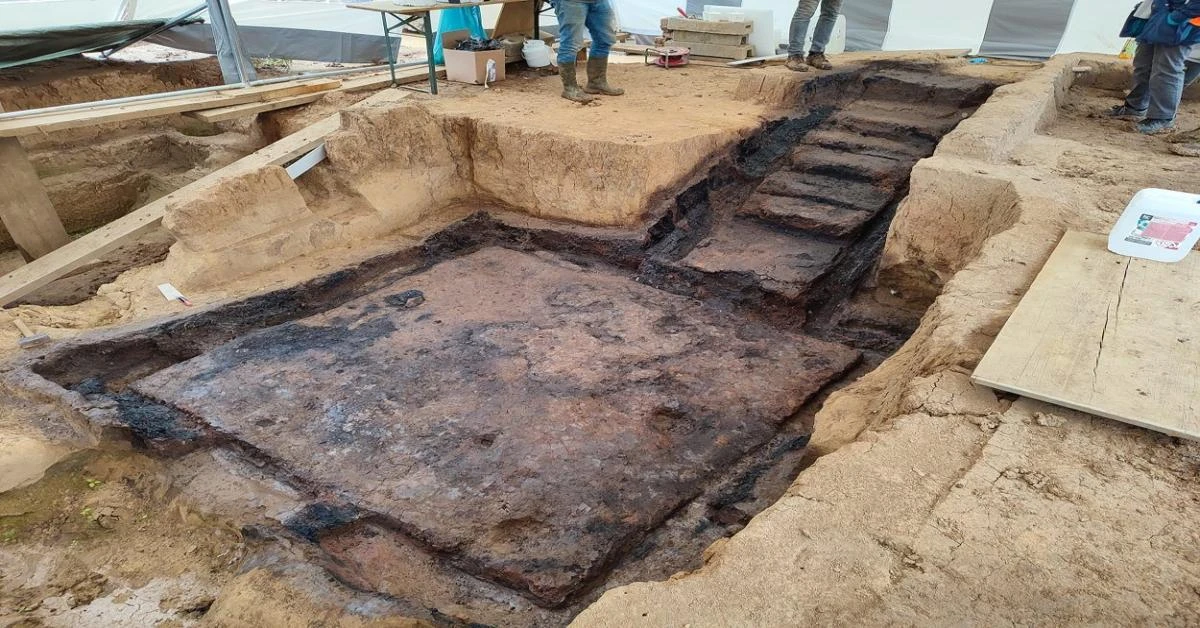 Archeologists unearth well-preserved Roman wooden cellar in Frankfurt