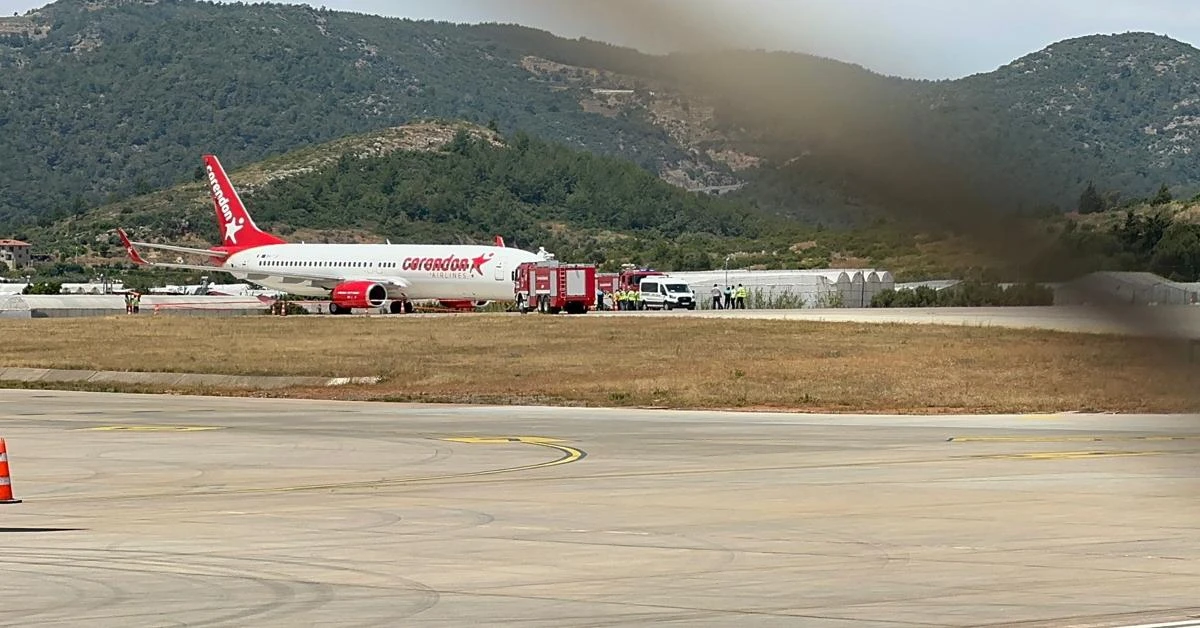 Boeing 737's tire burst triggers emergency landing in Turkish airport