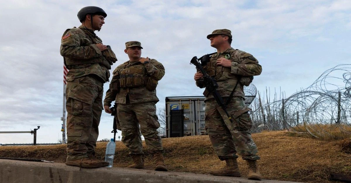 Brewing tensions in US: Republican states may send troops to Texas