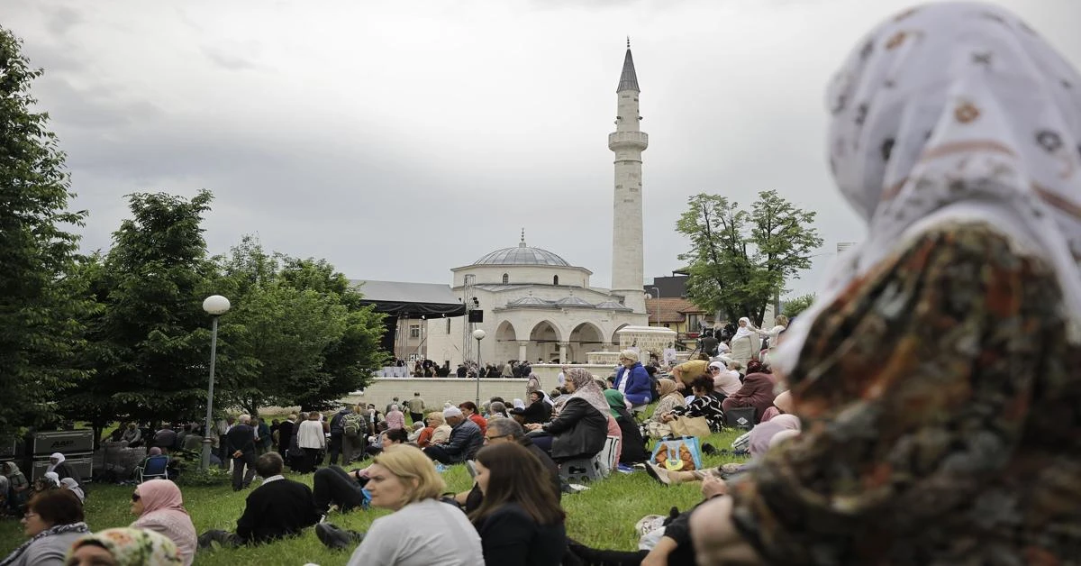 Culture minister Ersoy emphasizes unity at mosque ceremony in Bosnia