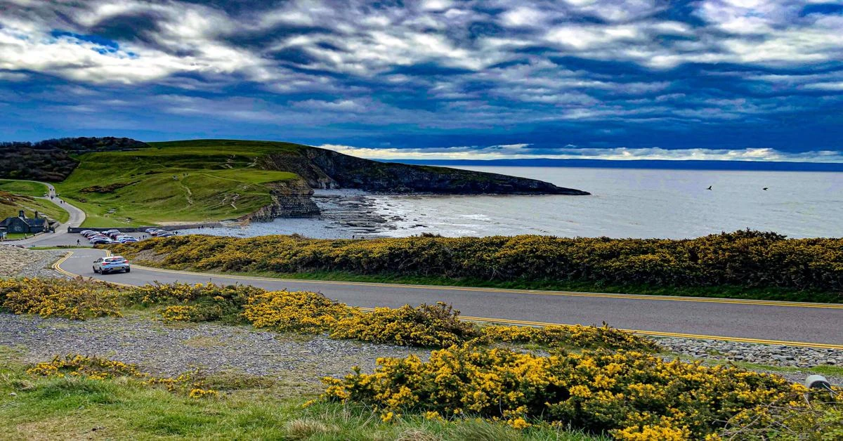 'Doctor Who's' Welsh beach setting now focus of probe after discovery of human bones