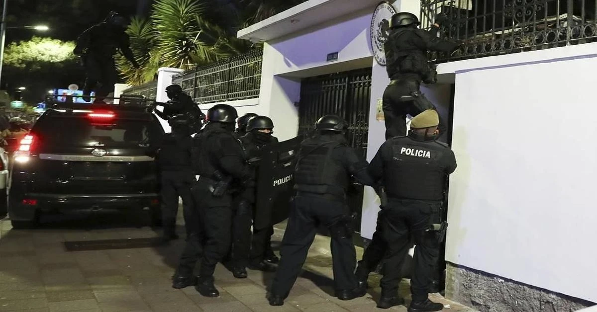 Ecuador police raid Mexican embassy, bilateral relations severed