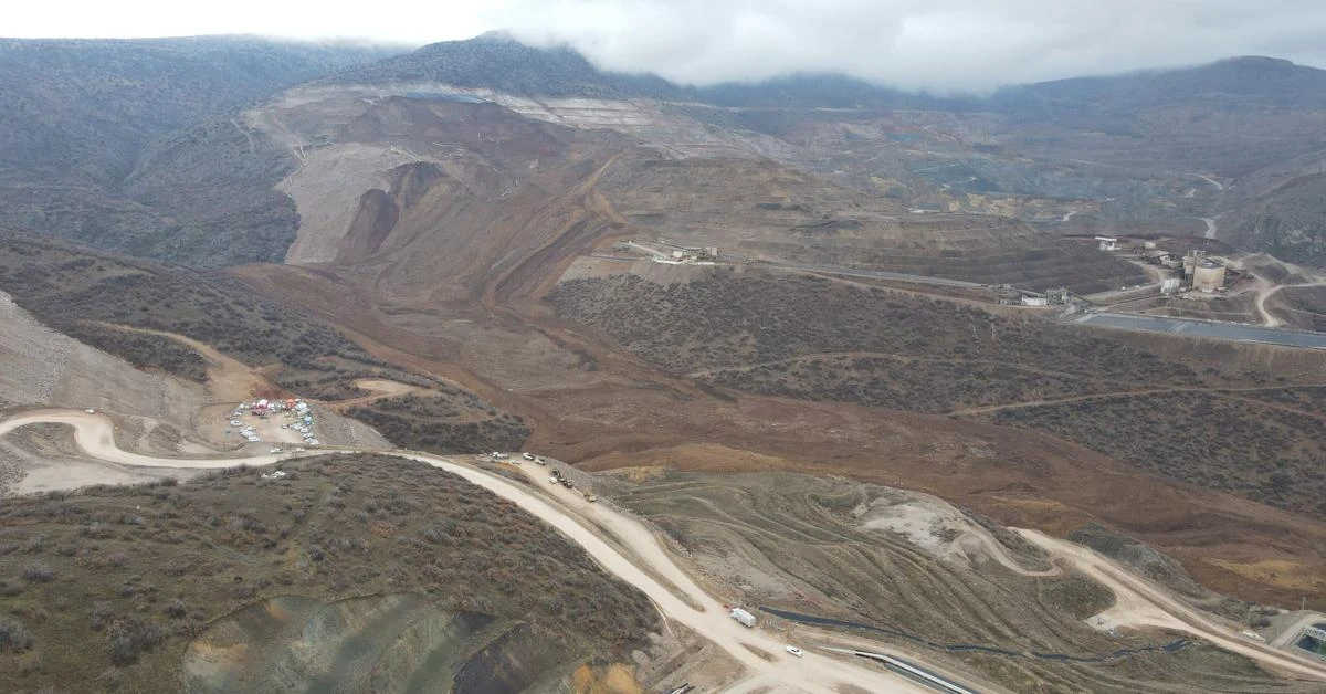 Erzincan gold mine tragedy: Workers evacuated, 7 still missing