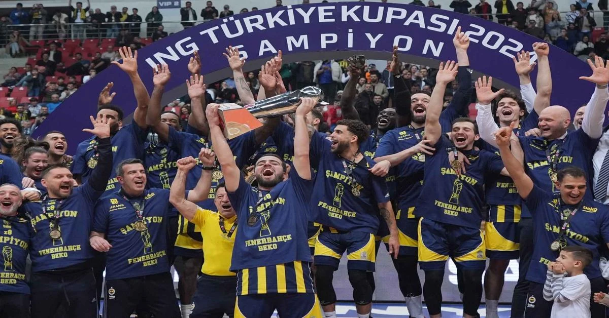 Fenerbahce clinches Turkish Cup with victory over Efes