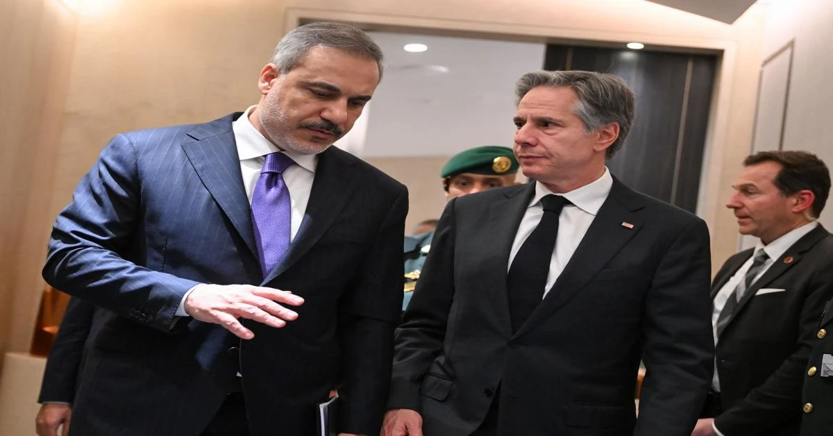 FM Fidan meets US Secretary of State Blinken in Riyadh