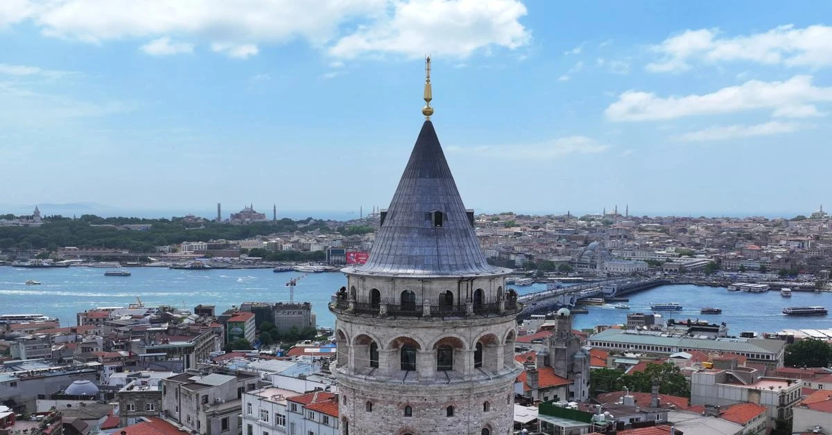 Galata Tower reopens doors to visitors as restoration wraps up