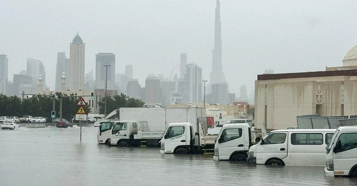 Heavy rainfall in Dubai disrupts life, delays flights