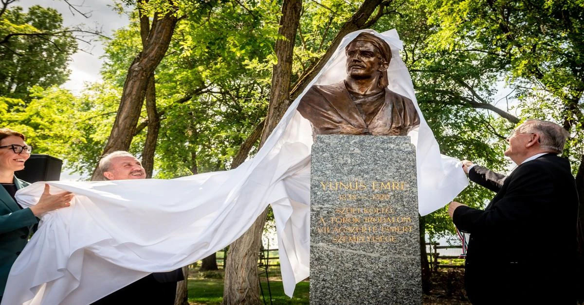 Hungary unveils bust of Yunus Emre, symbol of friendship with Türkiye