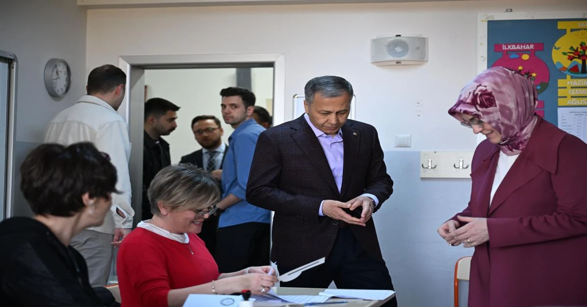 Interior Minister Yerlikaya casts vote in Cankaya, Ankara