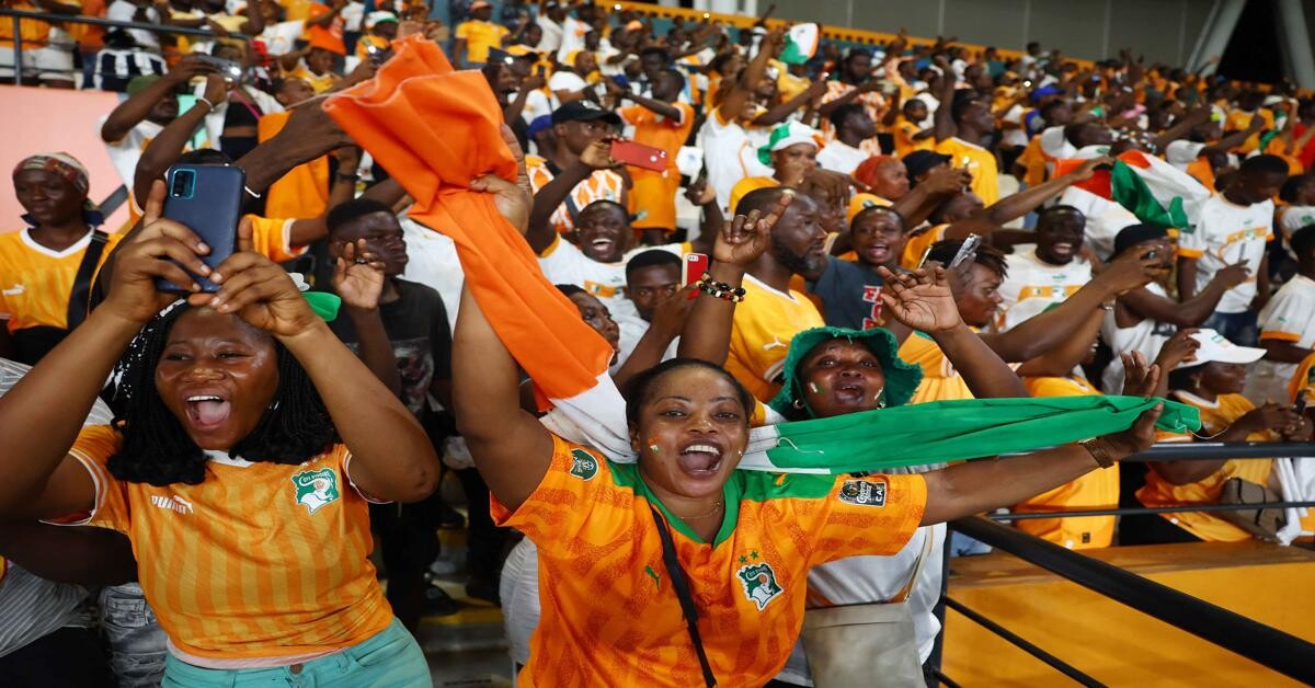 Ivory Coast fans take to streets to celebrate Africa Cup