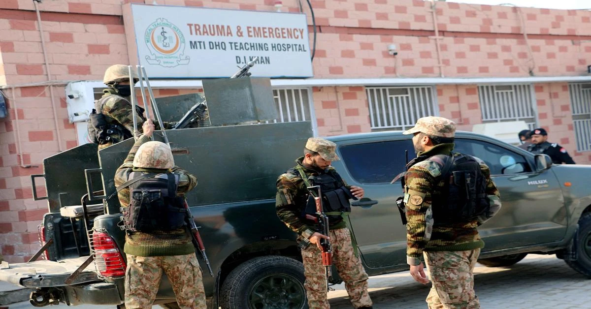 Militants open fire on police station, killing 10 personnel in Pakistan