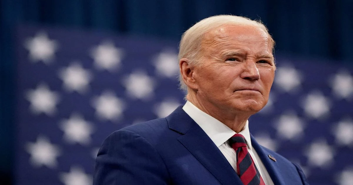 Political consultant faces $6M fine for AI Biden robocalls