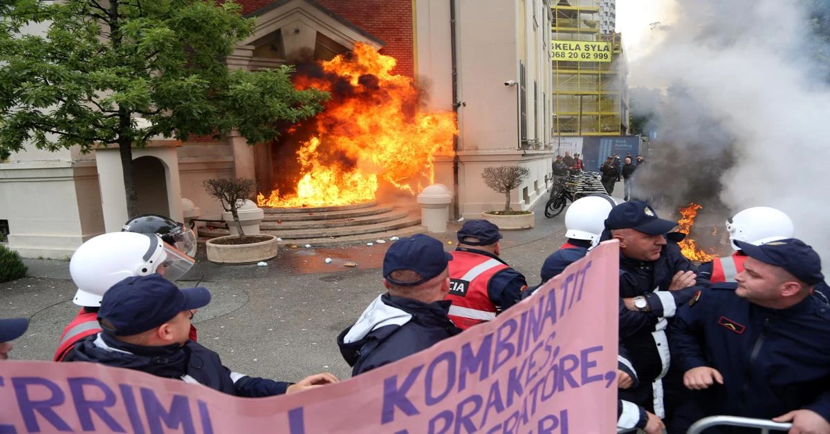 Protesters, demonstrating against corruption, torch city hall in Albanian capital Tirana