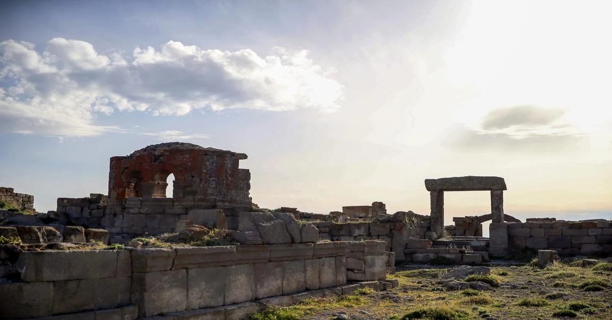 Religious buildings uncovered in Türkiye's archaeological research