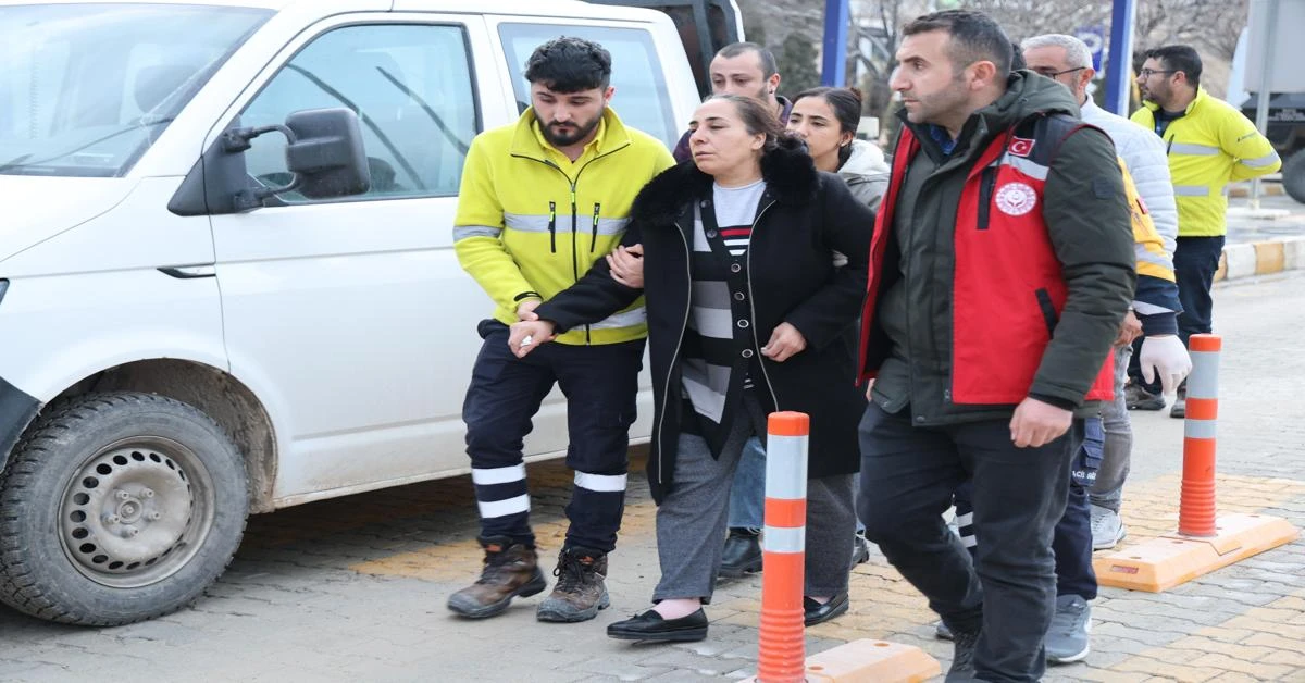 Rescue efforts intensify for 9 trapped miners in Erzincan