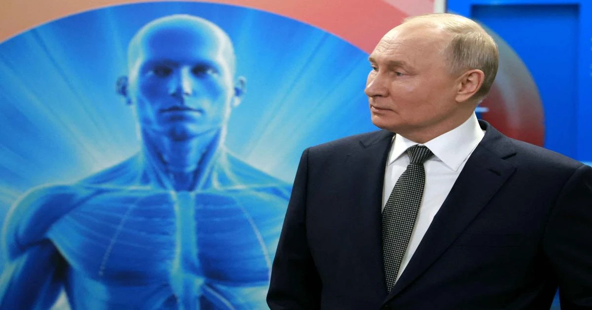 Russia on verge of developing cancer vaccine, Putin says