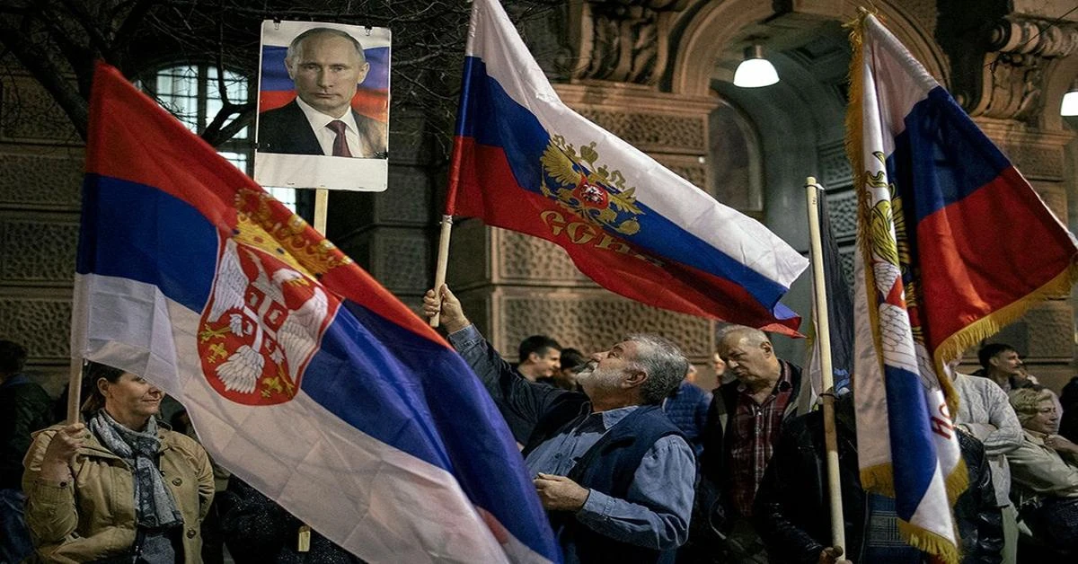 Serbia starts revoking residency permits for Russian migrants