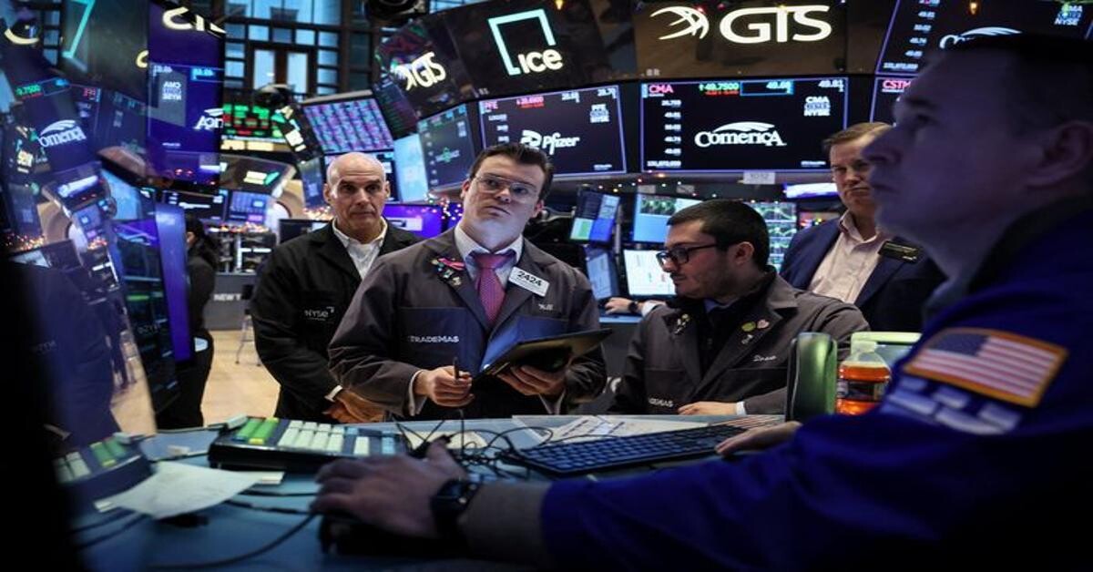 Stock market rally: S&P, Nasdaq post 5th straight weekly gains