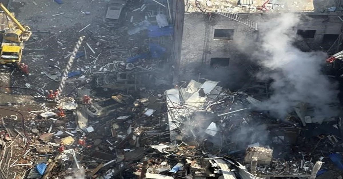 Suspected gas explosion near Beijing kills 2, injures 26