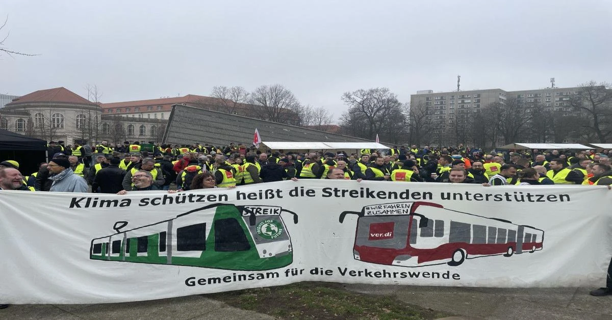 Thousands march for climate protection in Germany