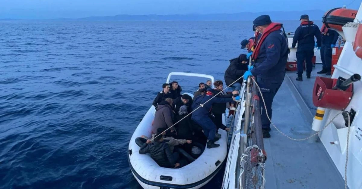 Turkish Coast Guard rescues 51 irregular migrants, detains 13 others off coast of Izmir province