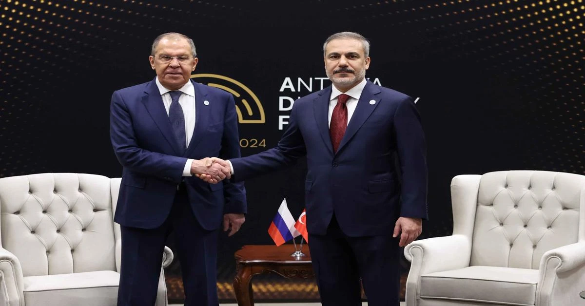 Turkish FM meets Russian counterpart to increase cooperation