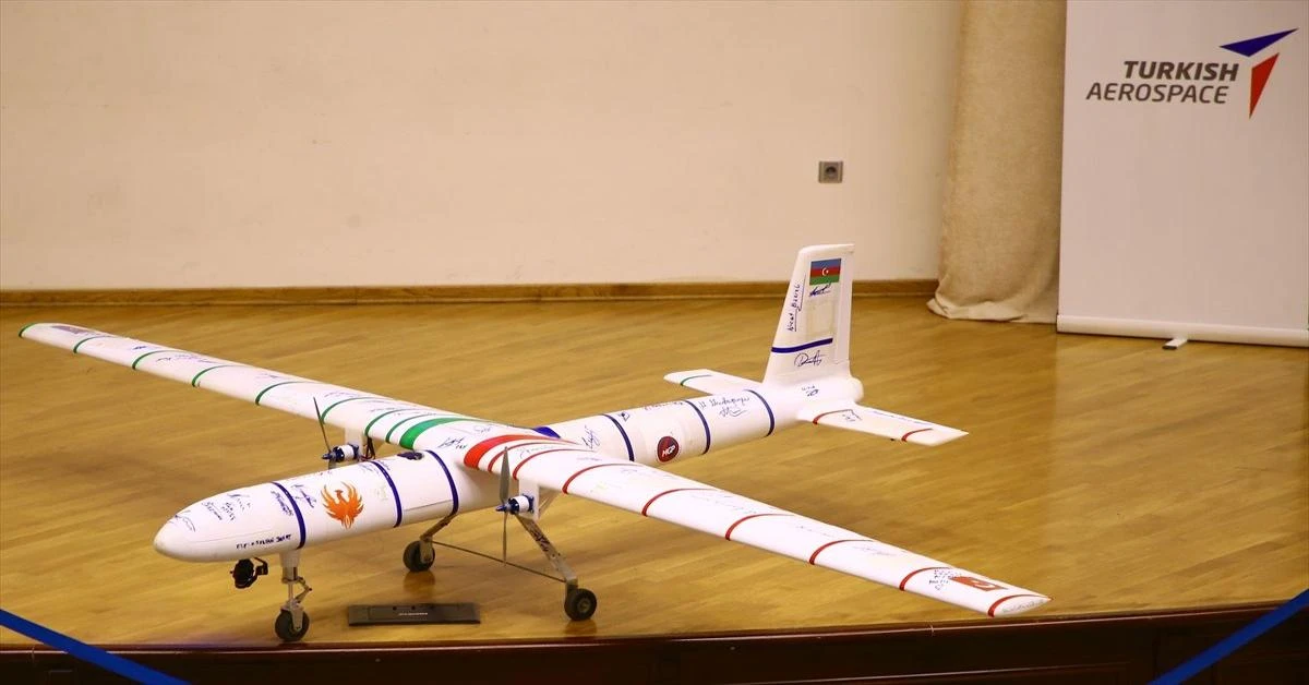 Türkiye's TAI helps Azerbaijani university students build UAV