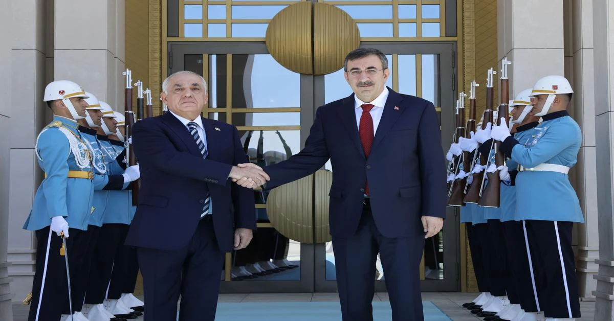 Vice President Yilmaz welcomes Azerbaijani PM Asadov in Ankara