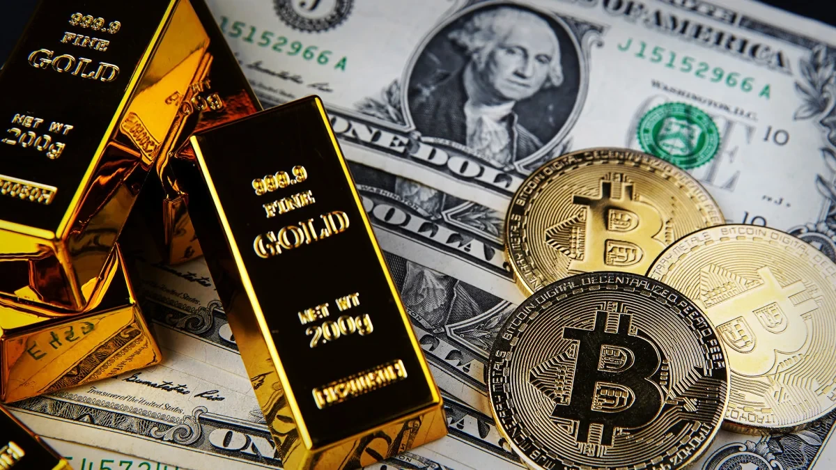 Bitcoin subsides after Trump's inauguration, while gold stay resilient