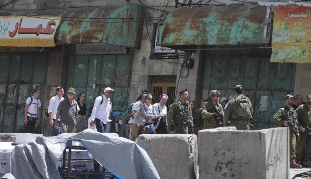 Clashes erupt as Israeli settlers enter Joseph's tomb in the West Bank