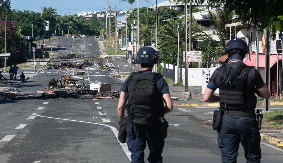 Tensions flare in New Caledonia as rioting claims another victim