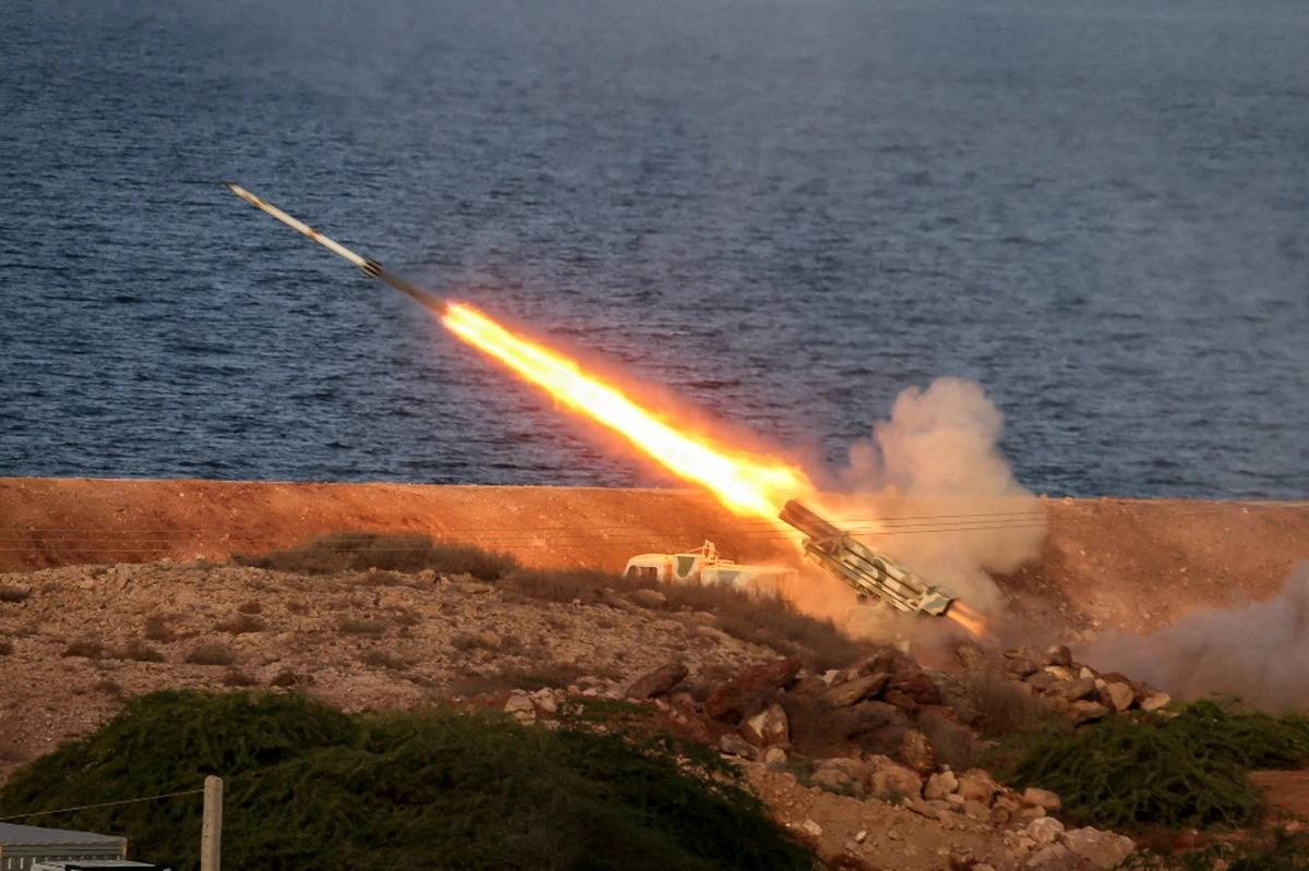 Israeli army reports 5 rockets launched from Lebanon amid border tensions