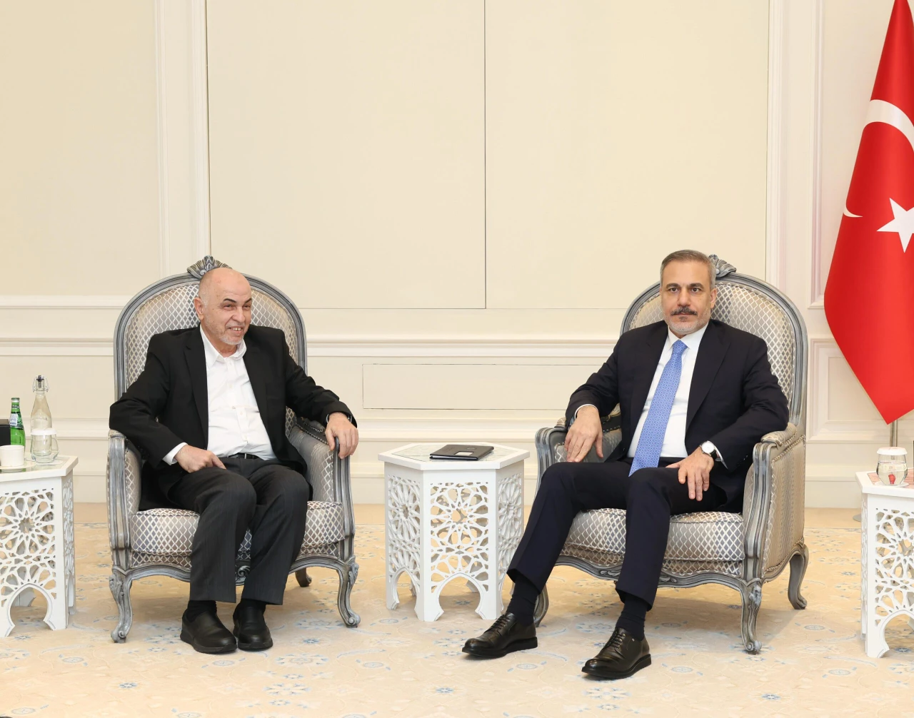 FM Fidan meets Hamas Shura Council's chief Darwish in Doha