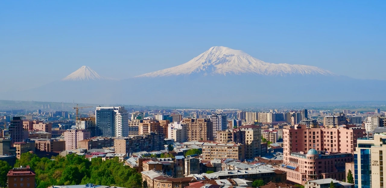 Armenia invites Turkish companies to invest