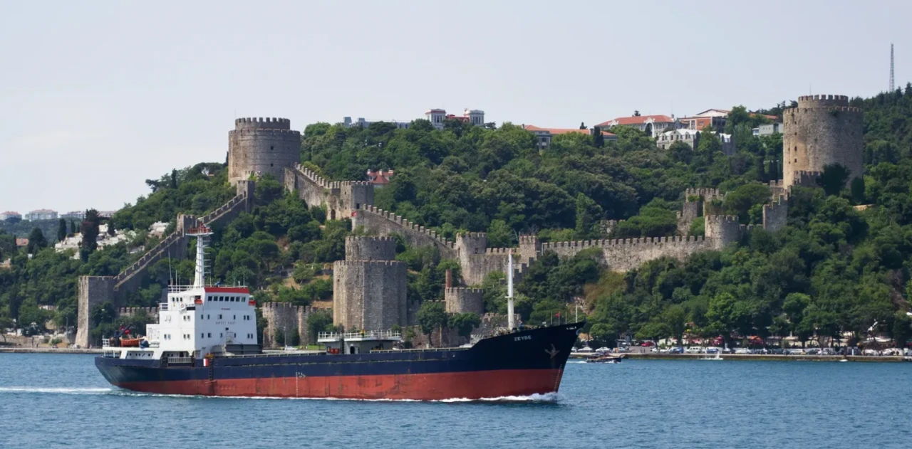 Istanbul-departed Tanzanian vessel caught smuggling cocaine near Canary Islands