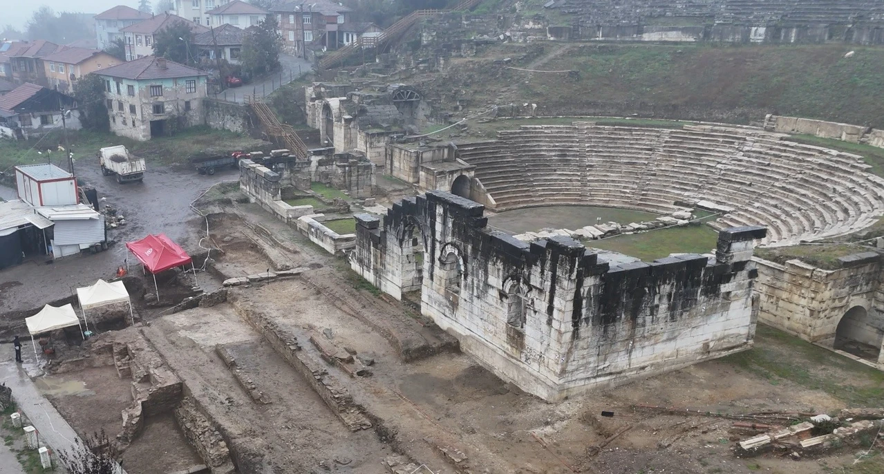 Ancient infrastructure, Byzantine church unearthed in Türkiye's Prusias ad Hypium