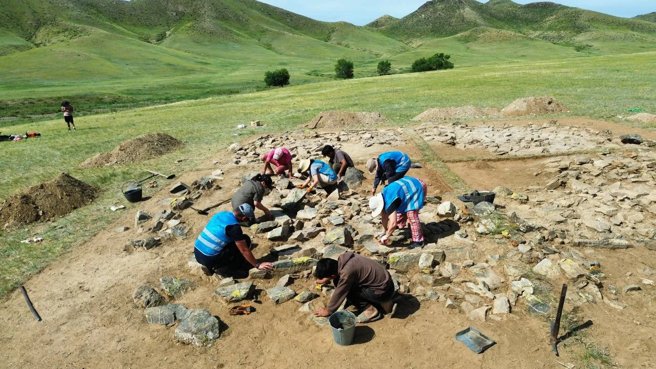 Historic journey: Türkiye-Mongolia excavations begin at Shovh Uul's Great Cemetery