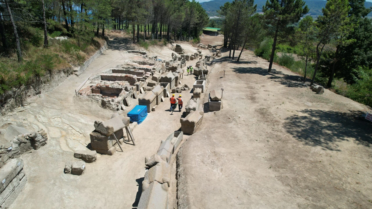 Roman necropolis unearthed in Zonguldak's ancient city Tios