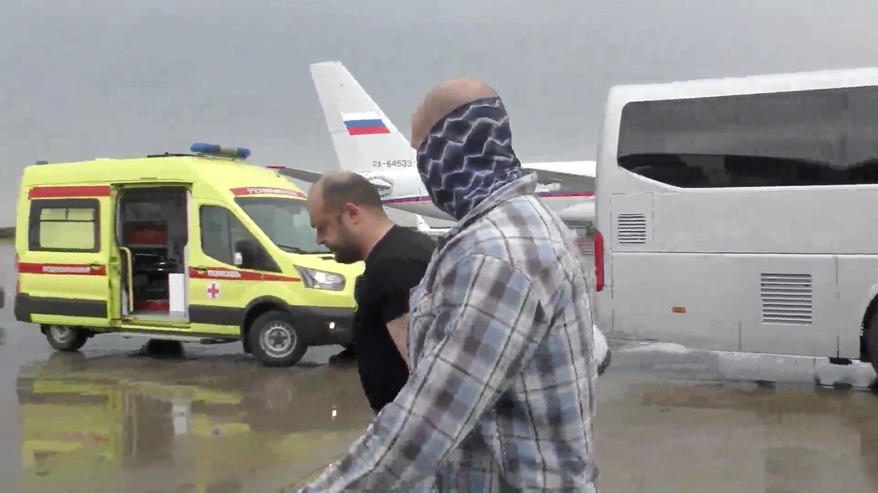 Prisoner exchange between Russia, Ukraine frees 103 soldiers on each side