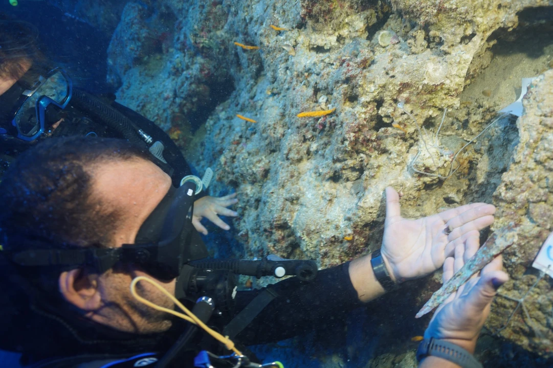 3,600-year-old bronze dagger unearthed in Mediterranean Sea near Türkiye’s Antalya – Türkiye Today