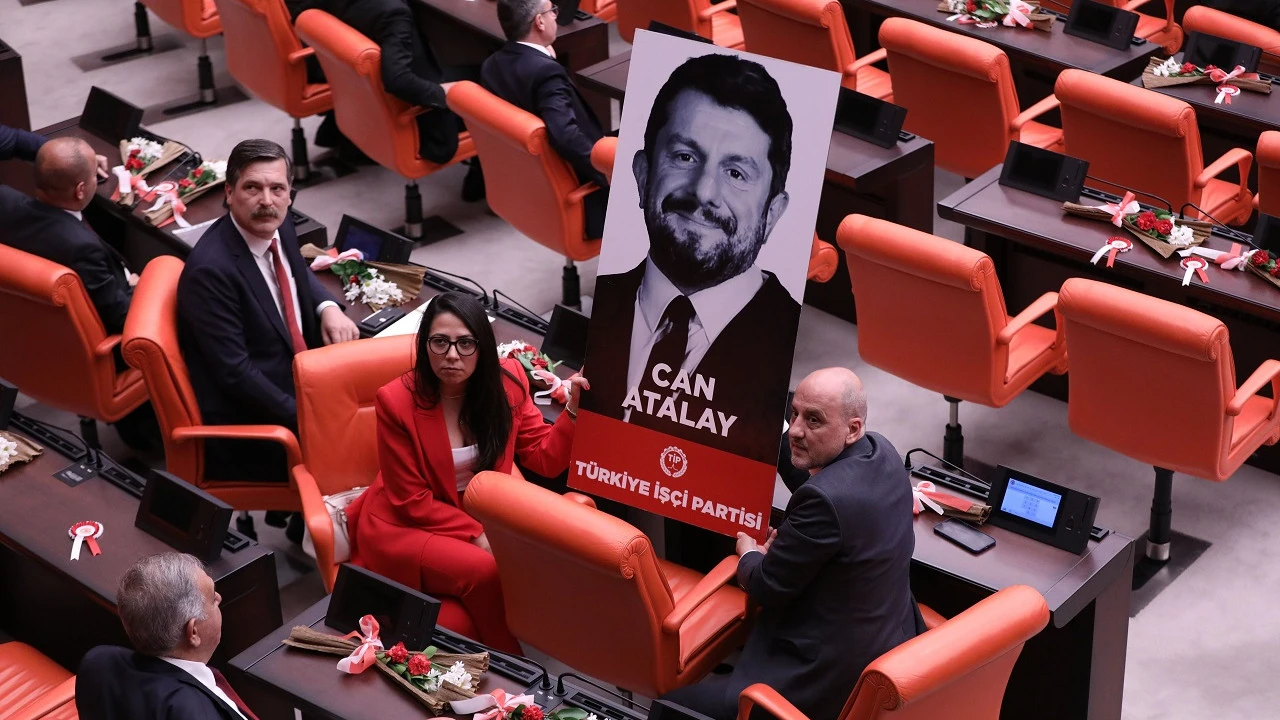 Türkiye's main opposition demands 2nd Parliament session for jailed MP Atalay