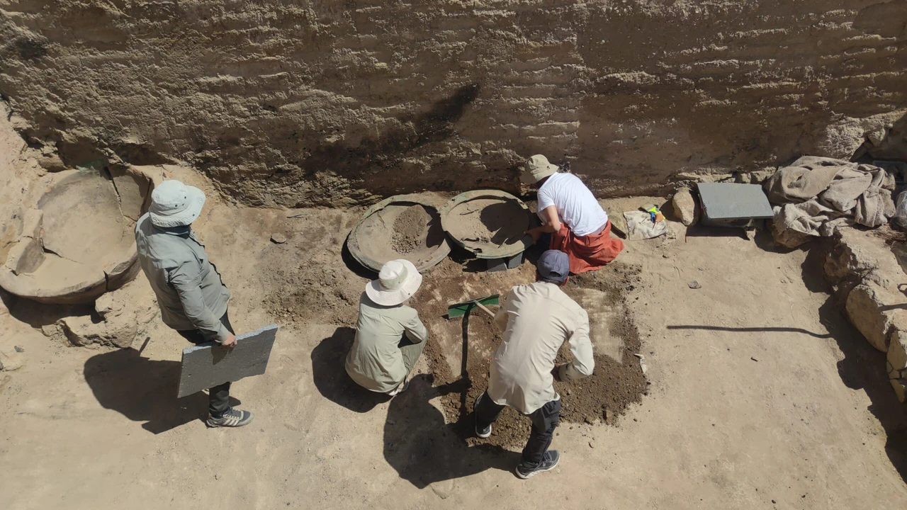 2,700-year-old bronze shields, helmet found at Türkiye's Ayanis Fortress