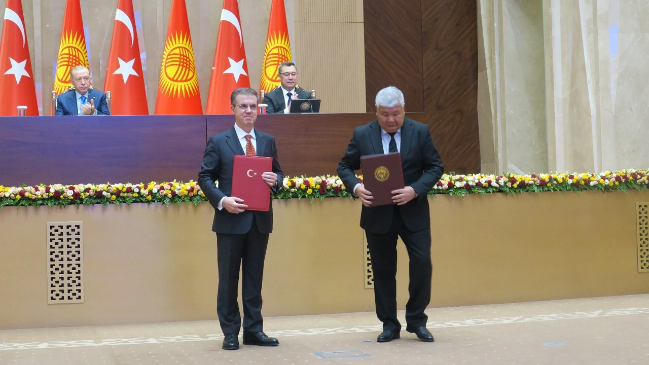 Ihlas Holding’s Ahmet Mucahid Oren signs energy deals in Kyrgyzstan worth $7B