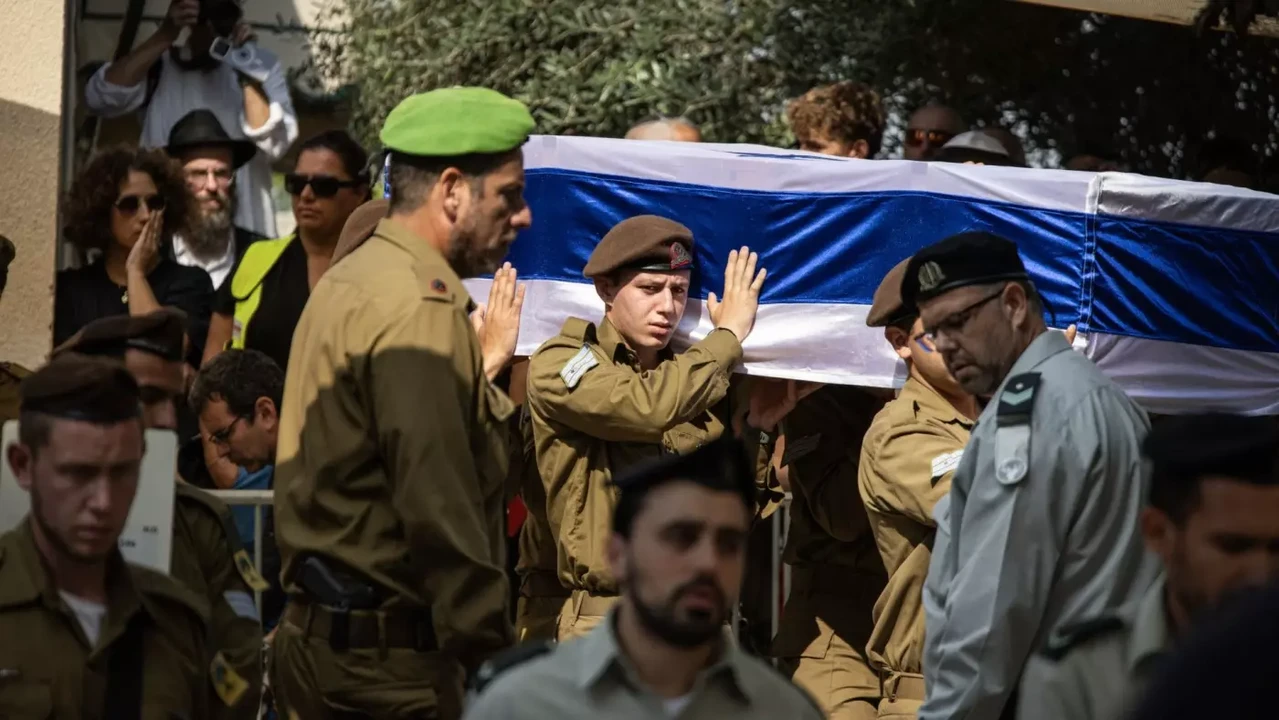 Israel announces death of commando, sergeant in southern Lebanon